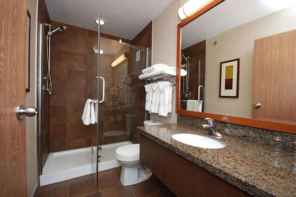 Homesuites By D3H Regina Exterior foto